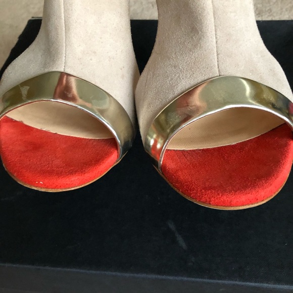 Sandals - Picture 2 of 6